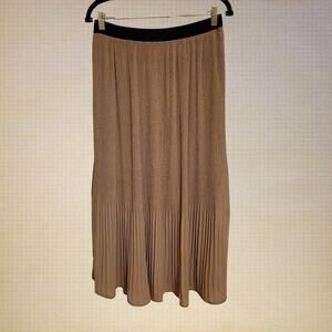 Adrianna Papell Pink Polka Dot Ruffle Skirt Women's Medium Pleated Flowy Casual